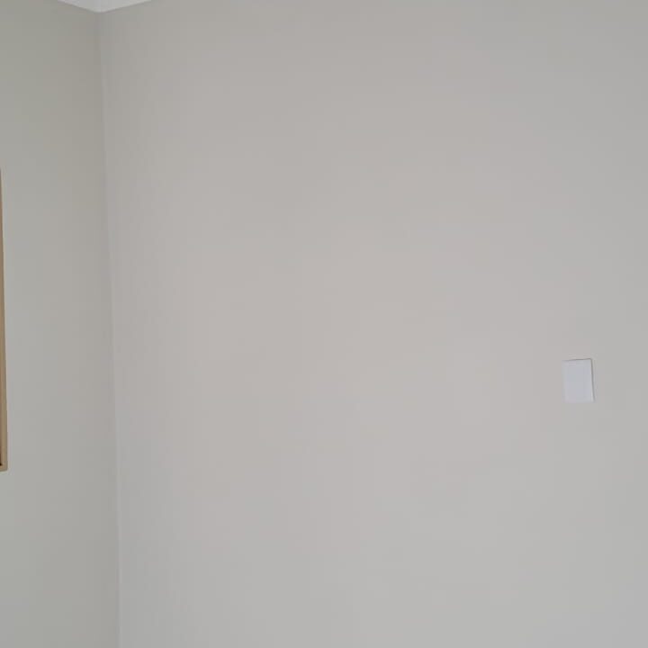 1000096910