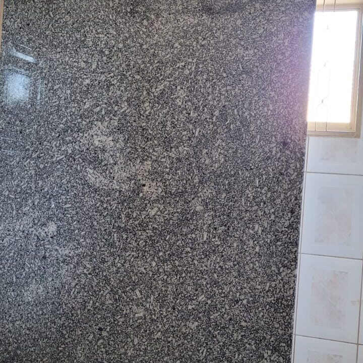 1000096934