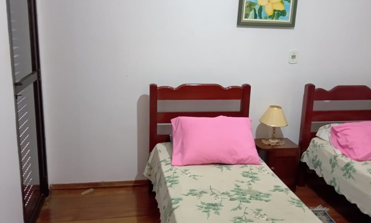 1000101303