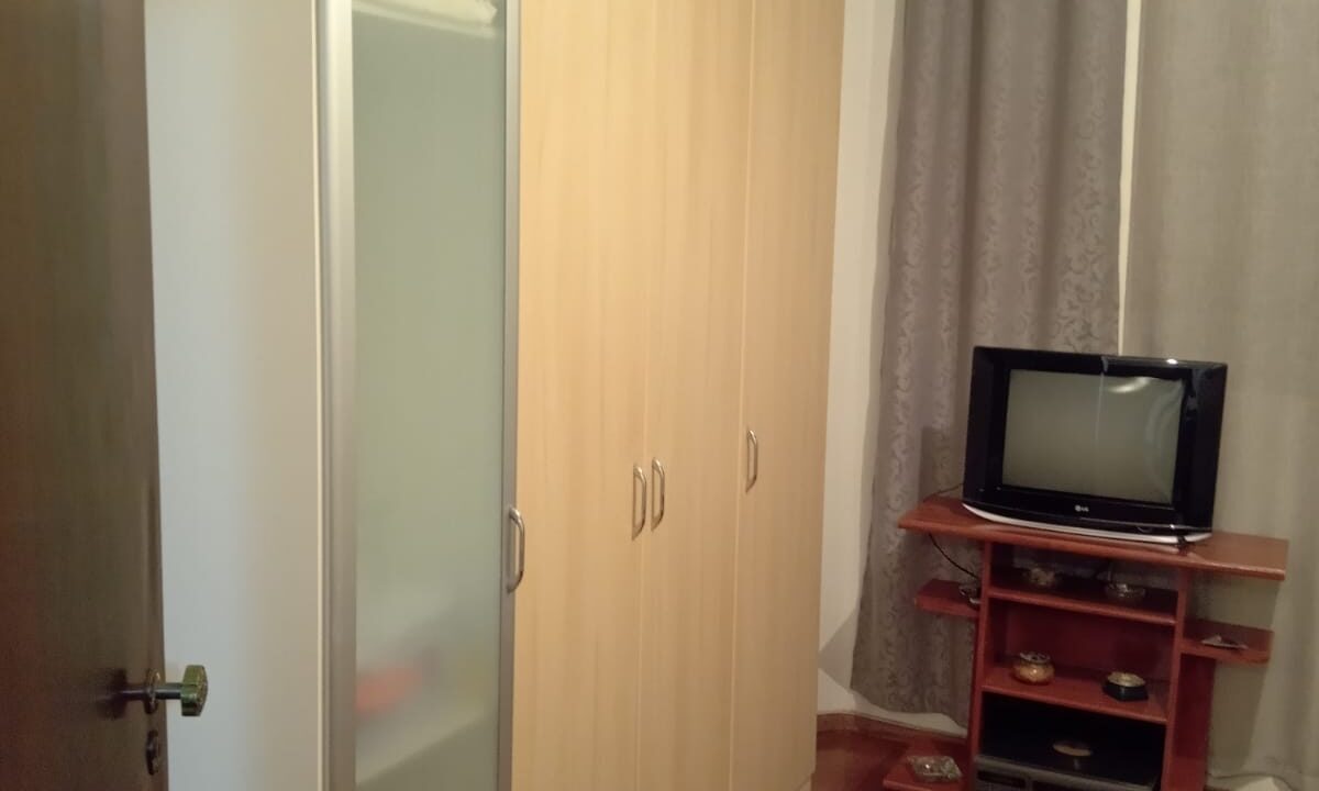 1000101304